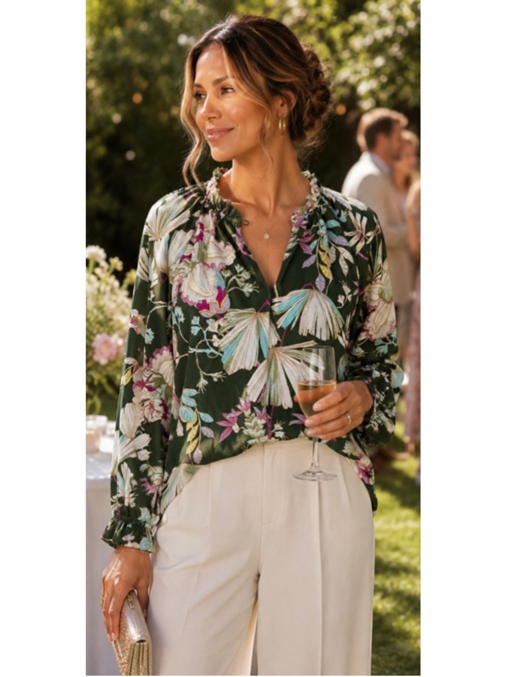New KAARI blue Green Floral Blouse M